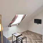 Moderne Avec Jardin Prive *