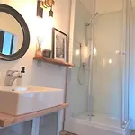 Moderne Avec Jardin Prive *