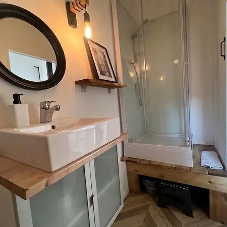 Moderne Avec Jardin Prive *